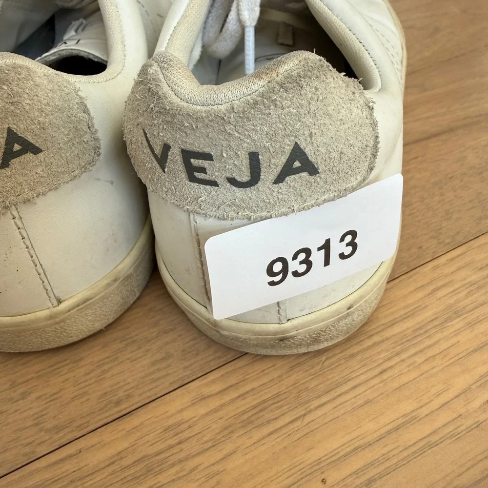 Veja Esplar Leather Sneakers Extra White Womens US 8 EUR 39 Low Top Shoes - Picture 12 of 12